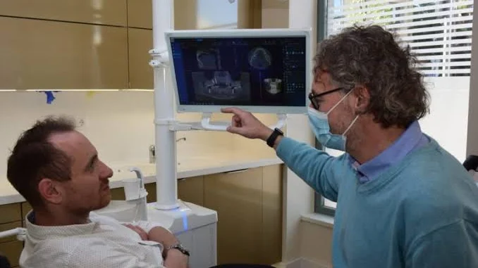 Anteprima di Denti ungheria